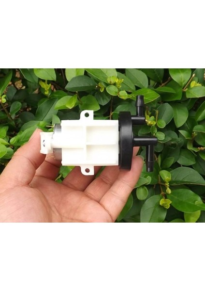 Su Pompası DC 12 V 1.2A 180LH fiyatları