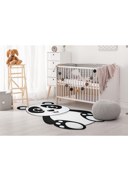 Figürlü Antialerjik Kaymaz Taban Yıkanabilir Çocuk Odası Halısı 549 Panda 100 x 160 cm