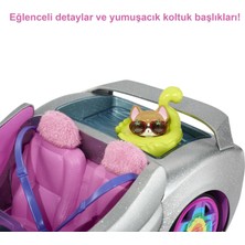 Barbie Extra Araba, ışıltılı gümüş rengi iki kişilik araba, yavru köpek ve evcil hayvan havuzu, 1 üst giyim ve 2 çift ayakkabı, 3 yaş ve üzeri HDJ47