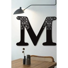 Hellove Çiçekli Büyük Dekoratif Harf 30 cm Siyah Duvar Süsü Hediye Isim Baş Harfi