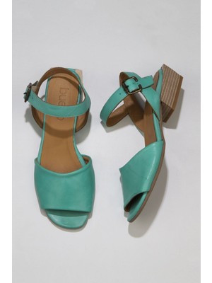 Bueno Shoes Yeşil Deri Kadın Topuklu Sandalet
