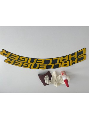 Kom Challenger Sarı Kalıcı Lastik Yazısı Challenger Sticker 8 Kit Büyük Boy