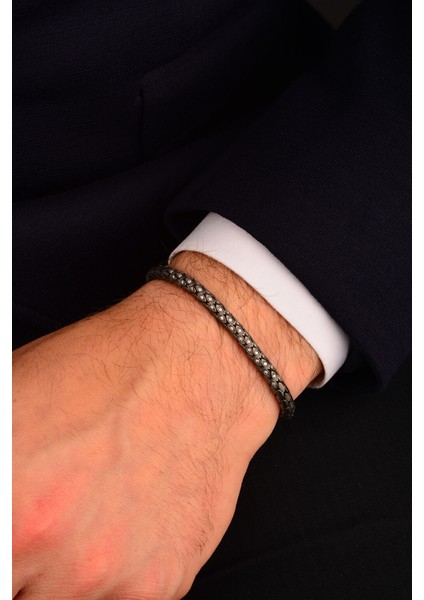 Siyah Mat Erkek Bileklik modelleri