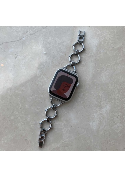 Apple Watch Seri 7/6/SE/5/4 Halka Detaylı Metal Kordon Kayış 38mm 40mm 41mm KRD-56 Siyah fırsatları