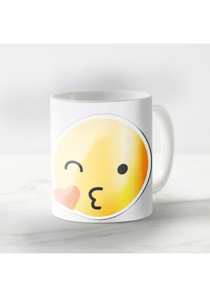 Sevgiliye Özel Öpücük Emoji Harika Kupa Tasarımı