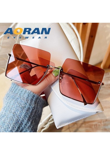 2546-T4F17005 Kadın Güneş Gözlüğü (Yurt Dışından)