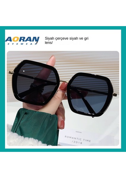 2546-T4F2107302 Kadın Güneş Gözlüğü (Yurt Dışından)