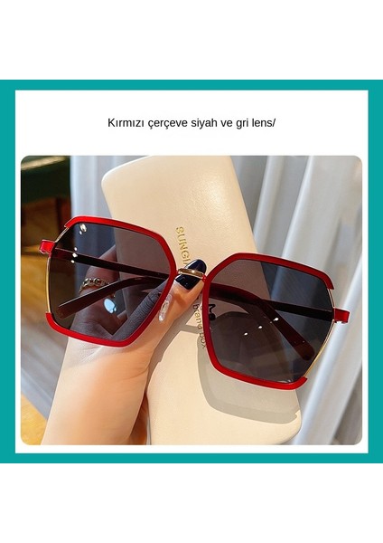 2546-T4F196 Kadın Güneş Gözlüğü (Yurt Dışından)