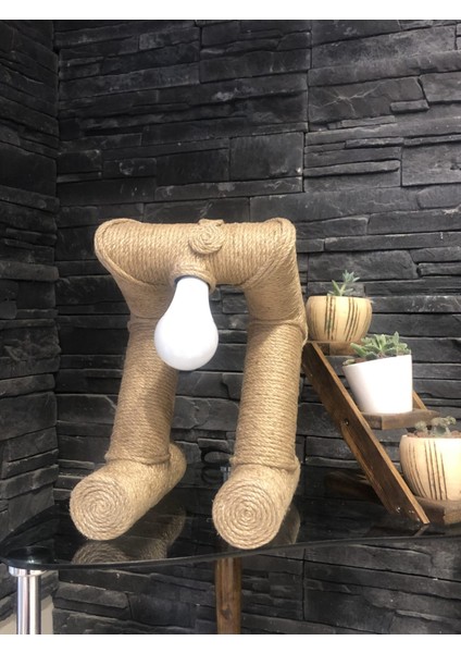 Halat Robokop Masa Lambası
