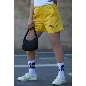 Mad Girls Sarı Baskılı Şort MG1108