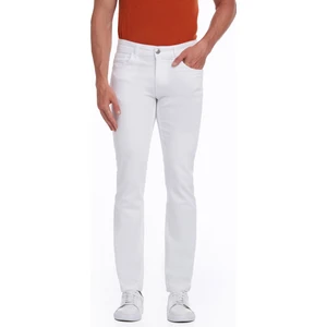 Erkek Beyaz Regular Fit Yüksek Bel Düz Paça Basic Kot Pantolon