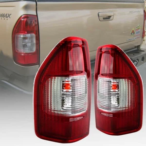 Isuzu D Max Sağ + Sol Arka Stop Lambası Takımı 2002--2006