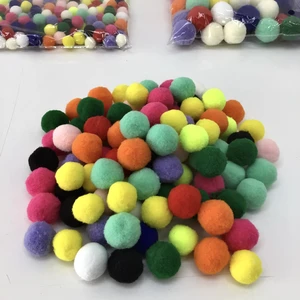 Erdal Ticaret Ponpon Karışık Renkli 1,5 cm 200 Adet