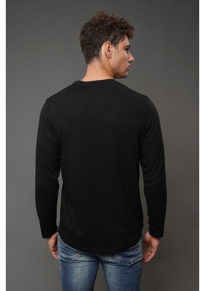 Siyah Bisiklet Yaka Kendinden Desenli Sweat