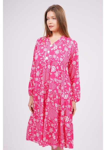 Pembe Desenli Elbise