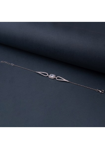 Zirkon Taşlı Baget Model Gümüş Bileklik