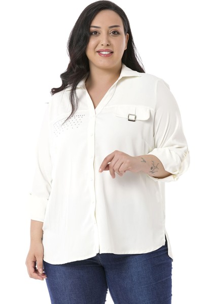 Büyük Beden Süs Cep Kapaklı Taş ve Toka Detaylı Katlamalı Kollu Beyaz Gömlek fırsatları