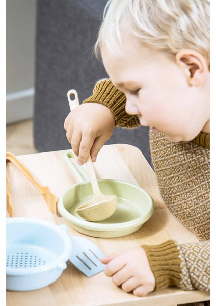 Bioplastik Mutfak Seti 2 Yaş+ fiyatları