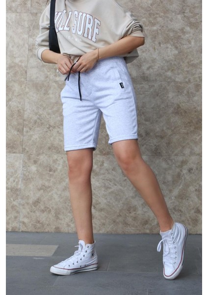 Mad Girls Gri Kapri Şort MG1171