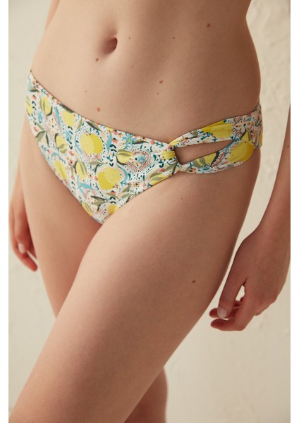Çok Renkli Claire Side Yanları Boşluk Detaylı Bikini Altı