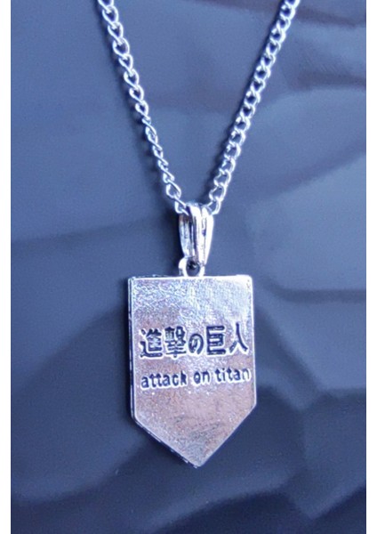 Antik Gümüş Kaplama Çift Taraflı Anime Attack On Titan Acrylic Maria Erkek Kolye fiyatları
