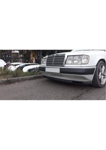 Mercedes S124 Lgn Tip V2 Ön Lip Mat Siyah