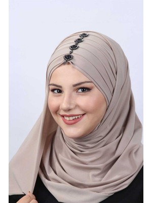 Moda Çizgi Pileli Taşlı Şal  Taş