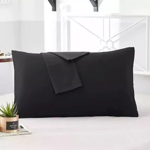Siyah Renkli Pamuklu Kumaştan Kapaklı Yastık Kılıfı (2 Adet) 50 x 70 cm