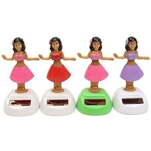 Güneş Enerjili Solar Dans Eden Kız