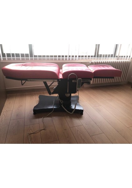 Jineokolojik Muayene, , Doğum Ve Küretaj Masası