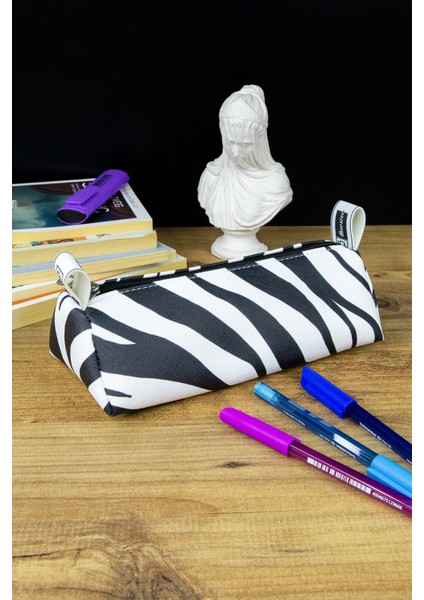 Kalem Kutusu Hayvan Desen Üçgen Tasarım Vegan Deri (Kalemlik & Makyaj Çantası)