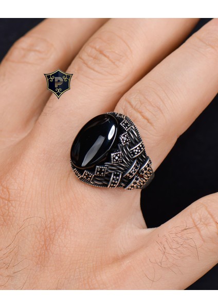 Gümüş 925 Ayar Gümüş Erkek Yüzüğü Oniks Taşlı Zirkon Taş Süslemeli fiyatları