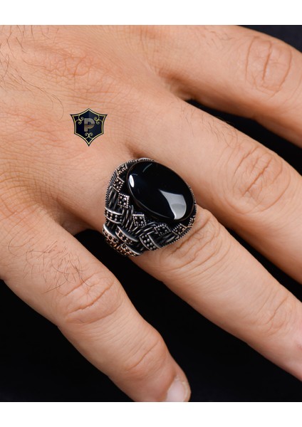 Gümüş 925 Ayar Gümüş Erkek Yüzüğü Oniks Taşlı Zirkon Taş Süslemeli indirimleri