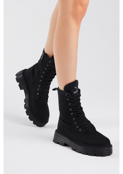 Kadın Siyah Süet Desenli Rahat Kalıp Bağcıklı Bot fiyatları