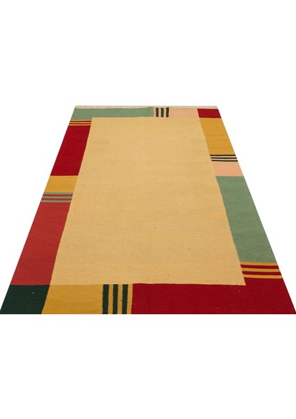 Eşsiz Güzelliğe Sahip El Dokuma Kilim 139 x 231 cm 8671