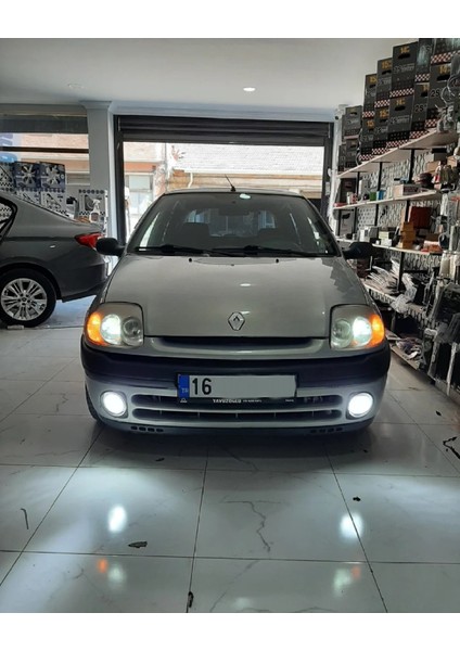 Renault Clio 2 Uzun Farlar Için Uyumlu Şimşek Etkili LED Xenon Beyaz Far Ampulü