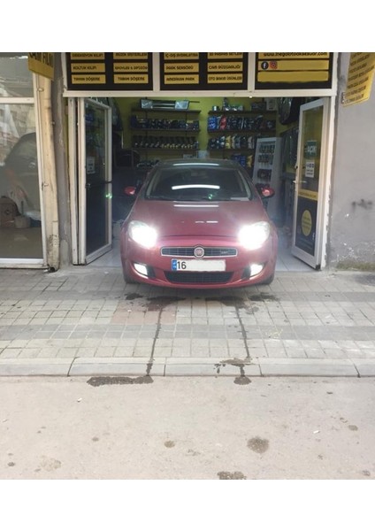 Fiat Bravo Kısa Farlar Için Uyumlu Şimşek Etkili LED Xenon Beyaz Far Ampulü
