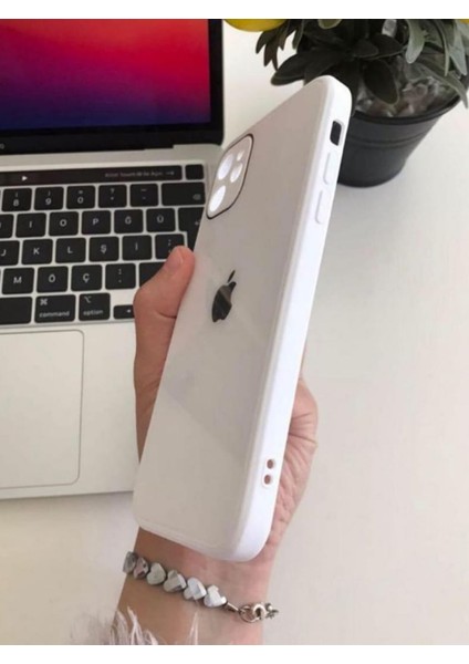 Apple iPhone 11 Uyumlu Cam Kılıf fiyatları