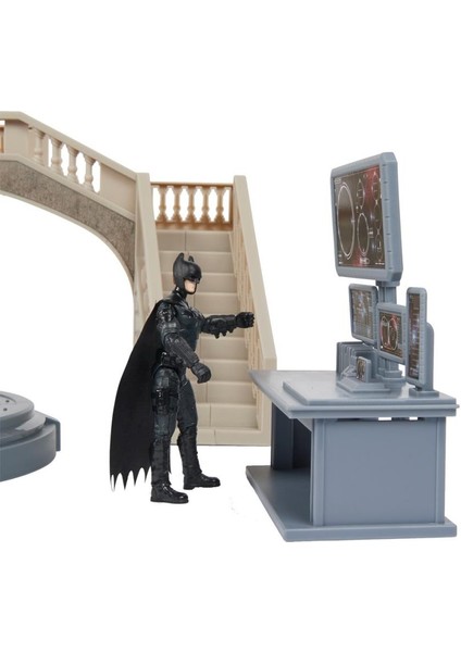 1068398 Batman Batcave Film Anları 1 Araç + 2 Figür -Spinmaster