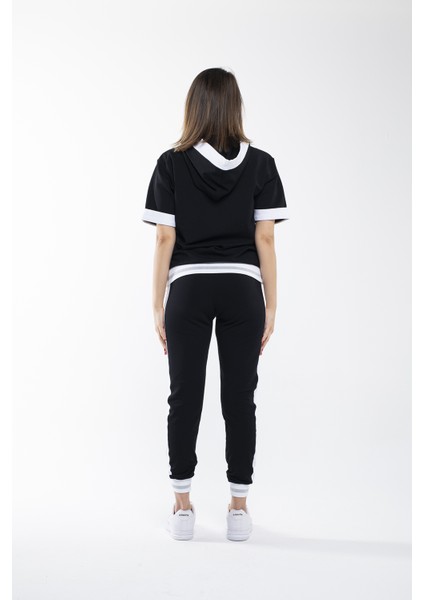 Addıs Kapşonlu Kısa Kollu Eşortman Ikili Takım fırsatları