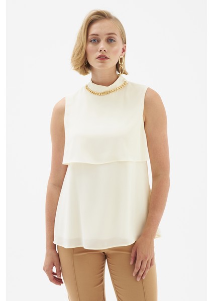 Aksesuar Detaylı Volanlı Bluz - Krem fiyatları