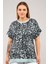 Leopar Desenyanları Yırtmaçlı Yağ Yıkama Kısa Kol Tshirt-Açık Yeşil 1