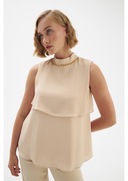 Aksesuar Detaylı Volanlı Bluz - Bej indirimleri