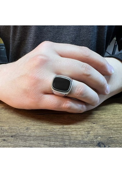 925 Ayar Gümüş Siyah Oniks Taşlı Modern Tasarım Erkek Yüzük modelleri