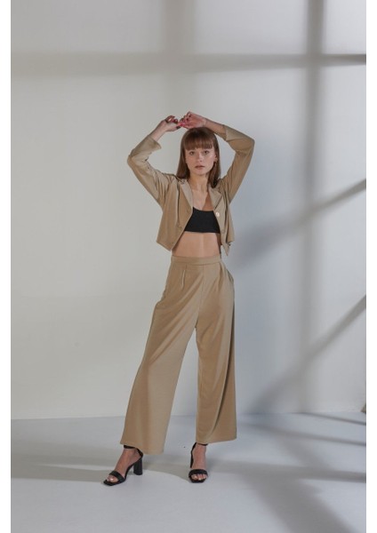 Bej Crop Takım modelleri