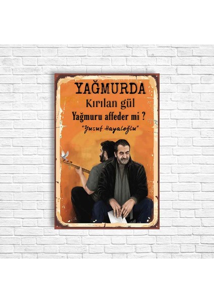 Yusuf Hayaloğlu Retro Ahşap Poster