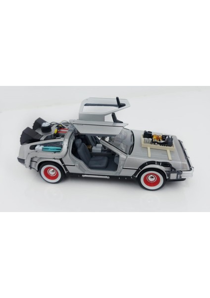 Geleceğe Dönüş Seri 3 Metal Model Araba Efsane Delorean 1:24 Ölçek