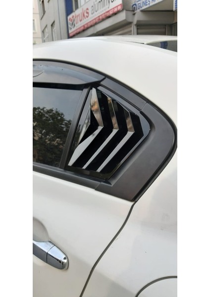 Honda Civic Fb7 Kebelek Cam Vizörü (Plastik)