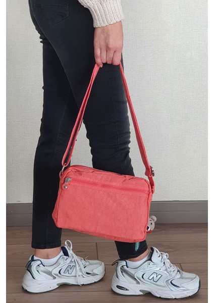 Kadın Çok Cepli Ayarlanabilir Çapraz Askılı Omuz Çantası fiyatları