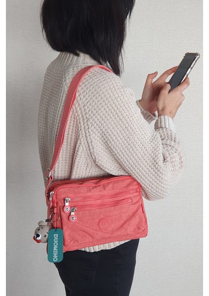 Kadın Çok Cepli Ayarlanabilir Çapraz Askılı Omuz Çantası indirimleri